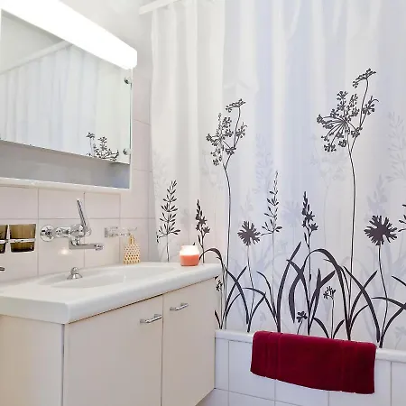 Large Suite-13 By Interhome Appartement