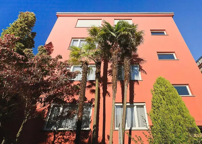 公寓 Large Suite-13 By Interhome 阿斯科纳