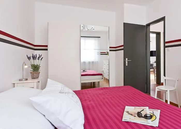 דירה Large Suite-13 By Interhome אסקונה