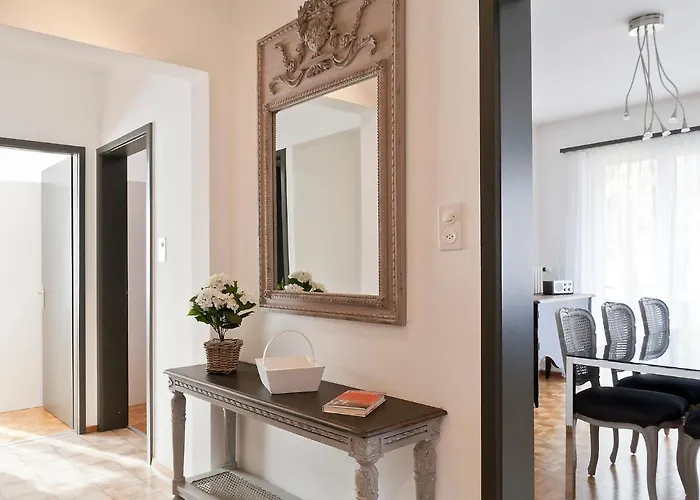 Large Suite-13 By Interhome Appartamento *